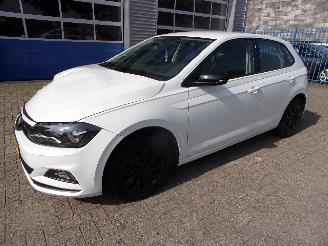 dommages fourgonnettes/vécules utilitaires Volkswagen Polo 1.0 MPI  COMFORTLINE 2018/1