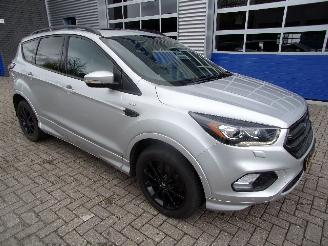 Auto incidentate Ford Kuga 1.5 ST-LINE 2017/1