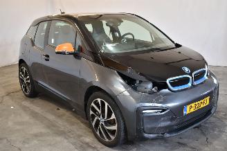 damaged commercial vehicles BMW i3 Basis 120ah 42kwh 2022/2