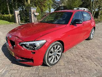 uszkodzony samochody osobowe BMW 1-serie 118i Business Sport 125 Kw 2012/9