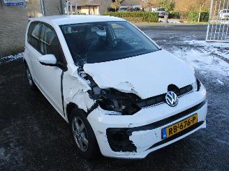 disassembly passenger cars Volkswagen Up 1.0 Move Up BMT AUT 2017/11