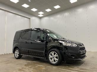 damaged commercial vehicles Ford Tourneo Connect 1.5 TDCI Autom. Panoramadak Navi Clima 2018/2