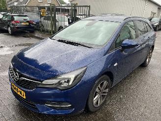 damaged passenger cars Opel Astra Sports Tourer 1.5 CDTI Business Edition 2021/1