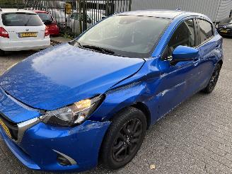 damaged commercial vehicles Mazda 2 1.5 Sky Active 2019/11