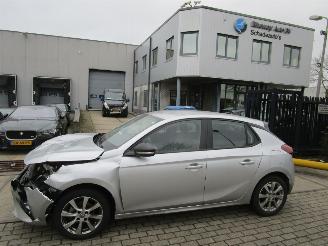 damaged commercial vehicles Opel Corsa 12i 5drs 2022/8