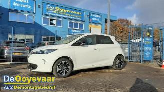 demontáž osobní automobily Renault Zoé Zoe (AG), Hatchback 5-drs, 2012 65kW 2018/6