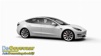 damaged commercial vehicles Tesla Model 3 Model 3, Sedan, 2017 EV AWD 2019/11