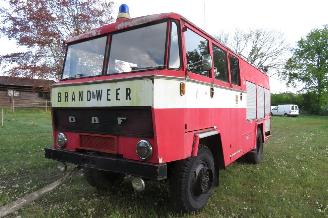 dommages camions /poids lourds DAF Overige V1600 DD358 4x4 UITVOERING TYPE VOERTUIG TS10 HD220 T2700 OPBOUW KRONENBURG 1970/2