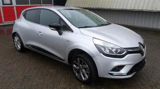 uszkodzony skutery Renault Clio Clio IV (5R), Hatchback 5-drs, 2012 0.9 Energy TCE 90 12V 2019/6
