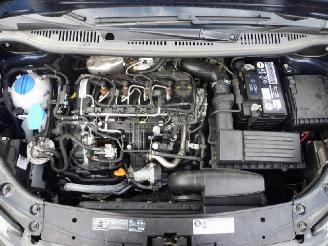 skadebil bromfiets Volkswagen Caddy  2014/7