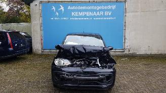 Coche siniestrado Volkswagen Up Up! (121) Hatchback 1.0 12V 60 (CHYA) [44kW]  (08-2011/08-2020) 2018/12