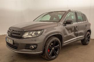 dommages fourgonnettes/vécules utilitaires Volkswagen Tiguan 2.0 TDI Pano 2012/7