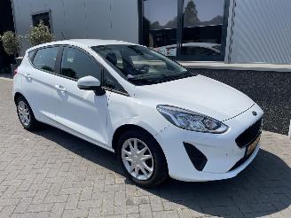 dommages fourgonnettes/vécules utilitaires Ford Fiesta 1.1 Trend 2017/11