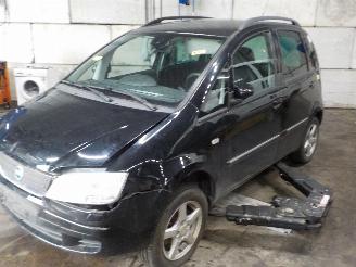 škoda osobní automobily Fiat Idea Idea (350AX) MPV 1.4 16V (Euro 5) [70kW]  (01-2004/12-2012) 2007/4
