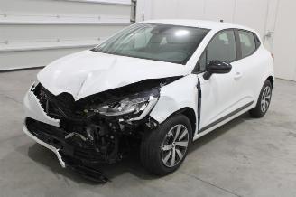 disassembly passenger cars Renault Clio  2023/3