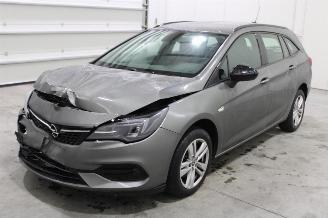 škoda dodávky Opel Astra  2021/4