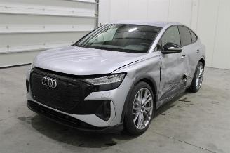  Audi Q4  2022/12