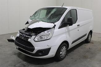 dommages fourgonnettes/vécules utilitaires Ford Transit Custom  2018/4