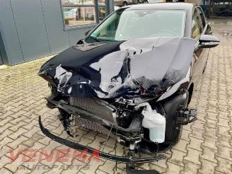 damaged scooters Volkswagen Golf Golf VIII (CD1), Hatchback, 2019 2.0 TDI BlueMotion 16V 2023/11