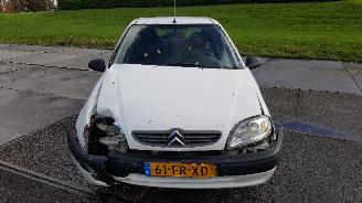 demontáž osobní automobily Citroën Saxo Saxo Hatchback 1.1i X,SX (TU1JP(HFX)) [44kW]  (05-1996/09-2003) 2000/6
