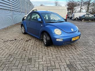 rozbiórka samochody osobowe Volkswagen Beetle 2.0 Hatchback 2Dr Benzine 1.984cc 85kW (116pk) FWD 2001/5